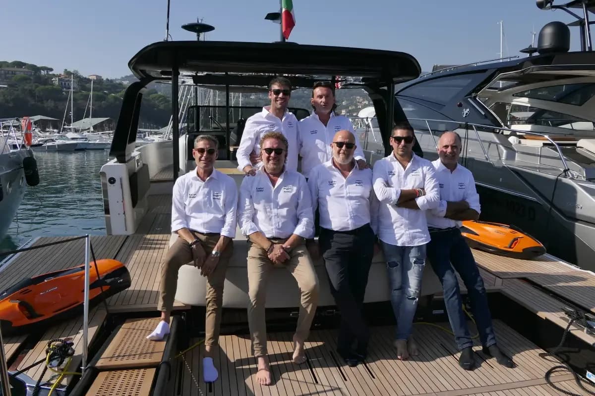 Il team di Rimini Service Yacht